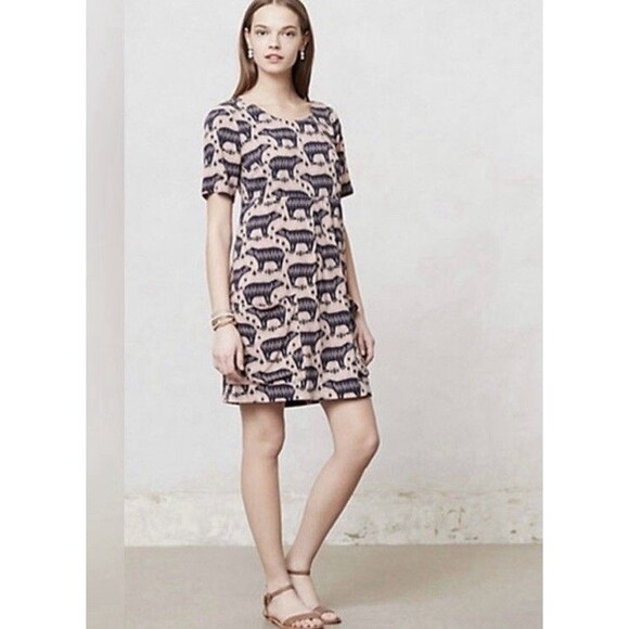 Anthropologie Dresses & Skirts - Anthropologie Maeve Zola Pink Animal Print Mini Shift Rayon Dress Women's Size 2